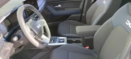 Photo 16 Dacia Bigster  Hybrid-G 150 4x4