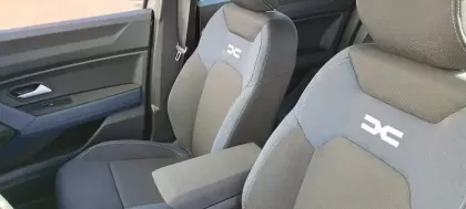 Photo 66 Dacia Bigster  Hybrid-G 150 4x4