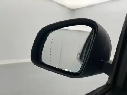 Photo 28 Renault Twingo  III E-Tech