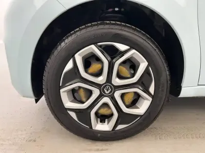 Photo 18 Renault Twingo  III E-Tech