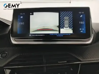 Photo 36 Peugeot 2008  PureTech 130 S&S EAT8