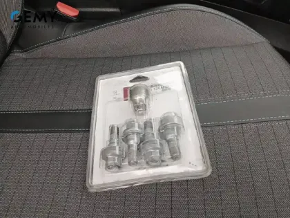 Photo 19 Peugeot 2008  PureTech 130 S&S EAT8