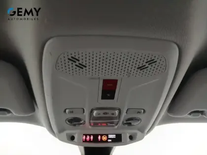 Photo 16 Peugeot 2008  PureTech 130 S&S EAT8