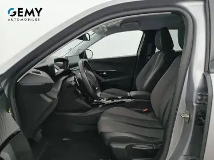 Photo 30 Peugeot 2008  PureTech 130 S&S EAT8