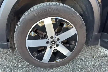 Photo 29 Mercedes GLB  200 d 8G-DCT