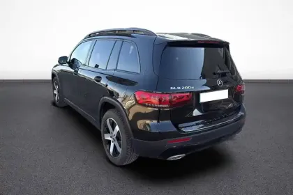 Photo 37 Mercedes GLB  200 d 8G-DCT