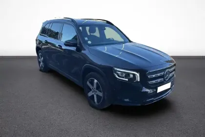 Photo 41 Mercedes GLB  200 d 8G-DCT