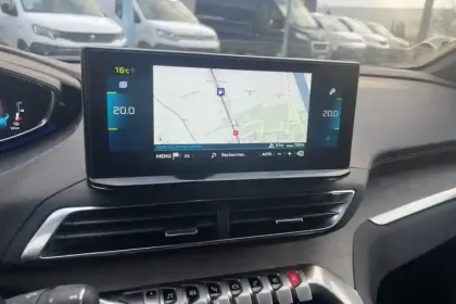 Photo 15 Peugeot 3008  Hybrid 225 e-EAT8