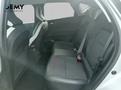 Photo 9 Renault Captur  TCe 140 EDC - 21