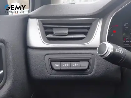 Photo 13 Renault Captur  TCe 140 EDC - 21