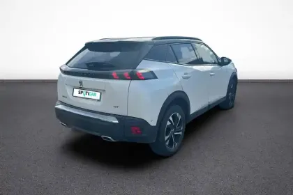 Photo 48 Peugeot 2008  PureTech 130 S&S EAT8