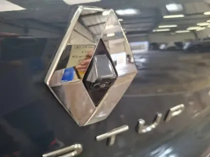 Photo 15 Renault Captur  E-Tech 145 - 21