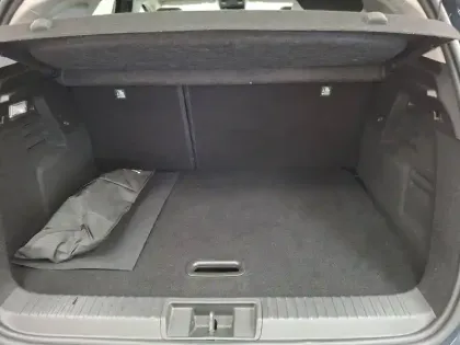 Photo 16 Renault Captur  E-Tech 145 - 21