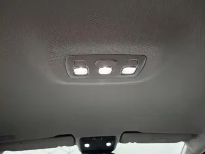 Photo 24 Renault Captur  E-Tech 145 - 21