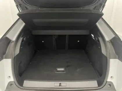 Photo 12 Peugeot 3008  Electrique 210 ch 73 kWh