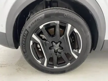 Photo 18 Peugeot 3008  Electrique 210 ch 73 kWh