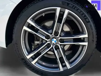 Photo 14 BMW Serie 1 118d 150 ch BVA8