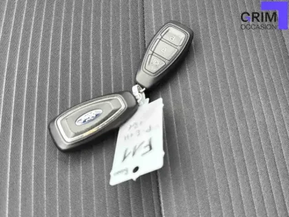 Photo 25 Ford Kuga  2.5 Duratec 190 ch FlexiFuel FHEV E85 Powershift