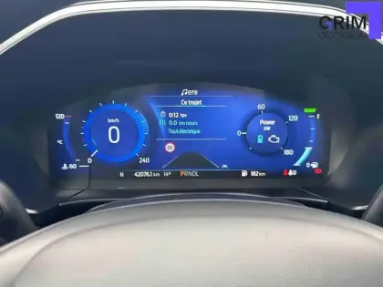 Photo 6 Ford Kuga  2.5 Duratec 190 ch FlexiFuel FHEV E85 Powershift