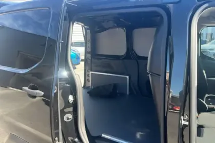 Photo 12 Peugeot Partner  FOURGON M 650 KG BLUEHDI 130 S&S BVM6