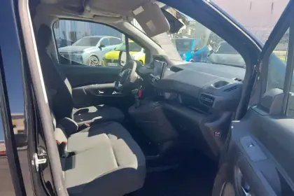 Photo 11 Peugeot Partner  FOURGON M 650 KG BLUEHDI 130 S&S BVM6