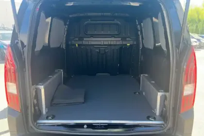 Photo 8 Peugeot Partner  FOURGON M 650 KG BLUEHDI 130 S&S BVM6