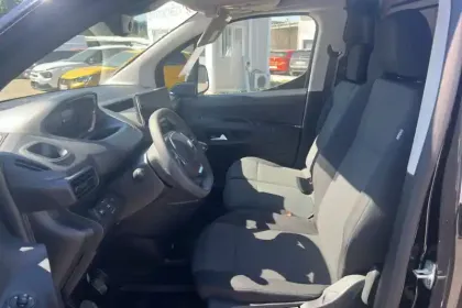 Photo 9 Peugeot Partner  FOURGON M 650 KG BLUEHDI 130 S&S BVM6