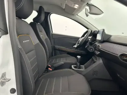 Photo 22 Dacia Sandero Gén. II (B52) Ph2 NG Stepway 5