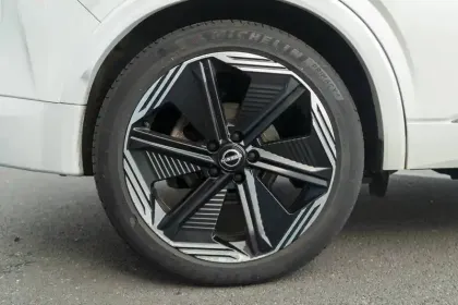 Photo 11 Nissan Qashqai  e-Power 190 ch