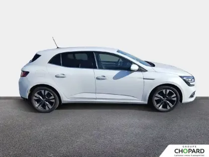 Photo 8 Renault Megane Mégane IV Berline TCe 140 EDC FAP