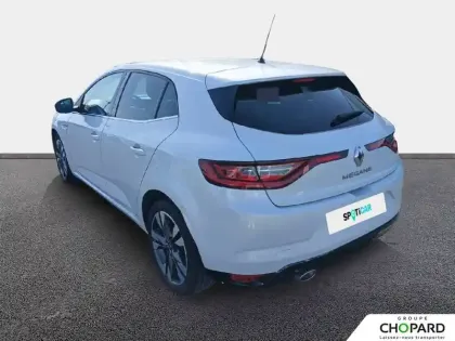 Photo 6 Renault Megane Mégane IV Berline TCe 140 EDC FAP