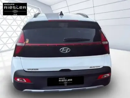 Photo 52 Hyundai Bayon  1.0 T-GDi 100 Hybrid 48V