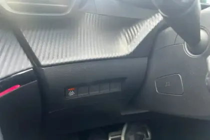 Photo 17 Peugeot 2008  PureTech 130 S&S EAT8