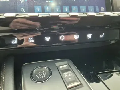 Photo 14 Peugeot 508  SW Hybrid 225 e-EAT8