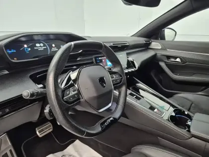 Photo 11 Peugeot 508  SW Hybrid 225 e-EAT8