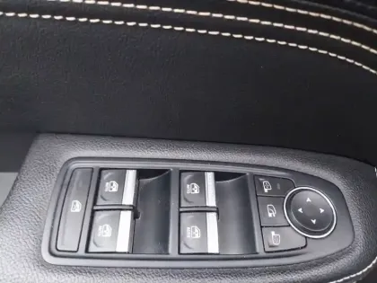 Photo 15 Renault Arkana  E-Tech hybride 145 - 22