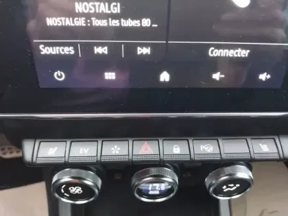 Photo 26 Renault Arkana  E-Tech hybride 145 - 22