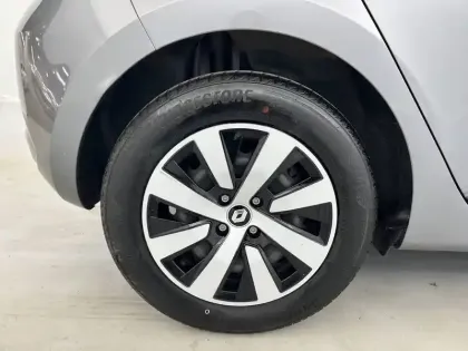 Photo 21 Renault Clio Gén. V (BJA) Ph1 NG Equilibre 5