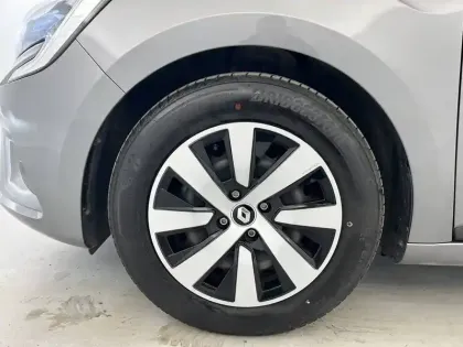 Photo 18 Renault Clio Gén. V (BJA) Ph1 NG Equilibre 5