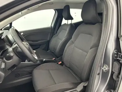 Photo 9 Renault Clio Gén. V (BJA) Ph1 NG Equilibre 5