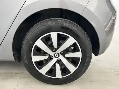 Photo 19 Renault Clio Gén. V (BJA) Ph1 NG Equilibre 5