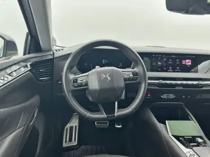 Photo 8 DS DS 4  Hybride E-Tense 225 EAT8
