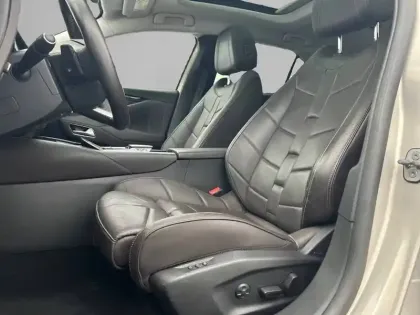 Photo 10 DS DS 4  Hybride E-Tense 225 EAT8