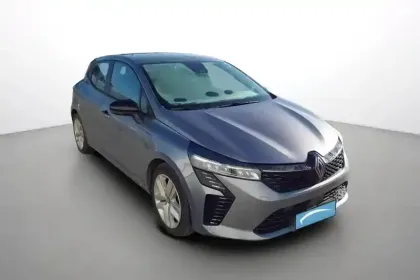 Photo 6 Renault Clio  E-Tech full hybrid 145