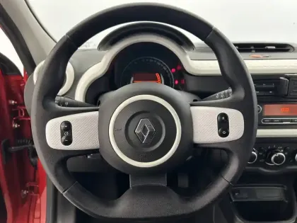 Photo 23 Renault Twingo Gén. III (C07) Ph2 Limited 5