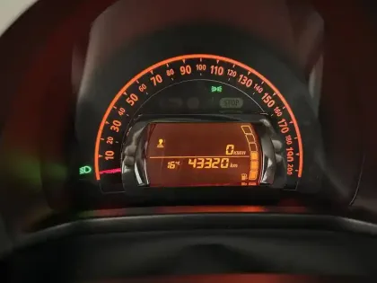 Photo 25 Renault Twingo Gén. III (C07) Ph2 Limited 5