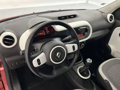 Photo 18 Renault Twingo Gén. III (C07) Ph2 Limited 5