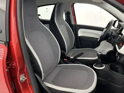 Photo 22 Renault Twingo Gén. III (C07) Ph2 Limited 5