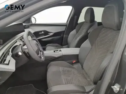 Photo 18 Peugeot 5008  Hybrid 145 ch e-DCS6