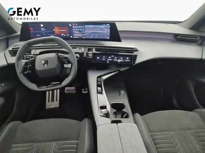 Photo 17 Peugeot 5008  Hybrid 145 ch e-DCS6